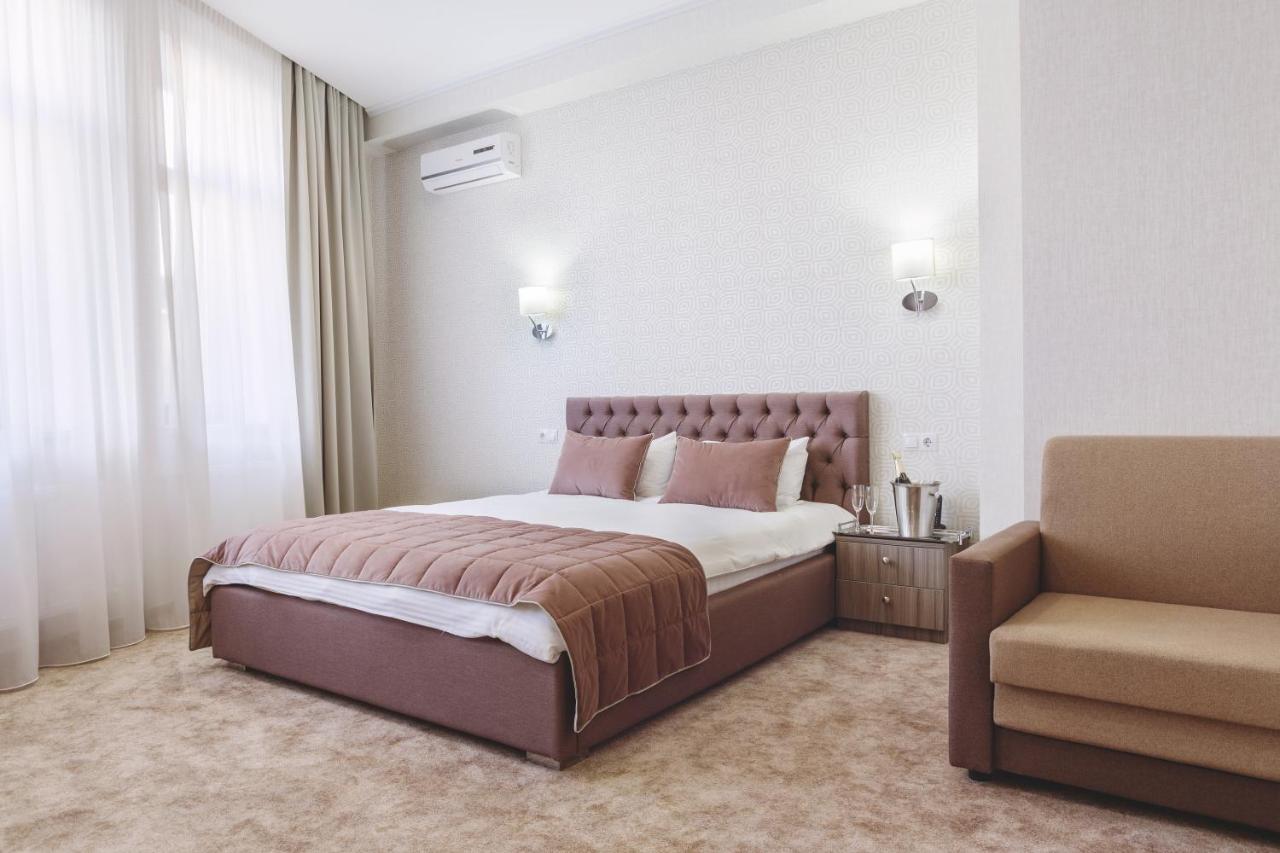 Familion Aparthotel Chisinau Luaran gambar